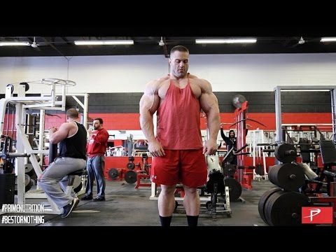 Evan Centopani Trains Arms, Shoulders and Calves