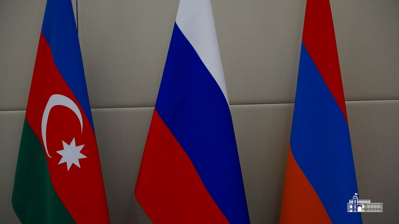 ՀՀ, ՌԴ և Ադրբեջանի ԱԳ նախարարների հանդիպմանը մտքեր են փոխանակվել խաղաղության պայմանագրի մշակման և ԼՂ հիմնահարցի կարգավորման շուրջ