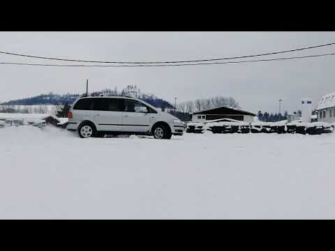 VW SHARAN 1.9 tdi 4 motion snow drift in slovakia