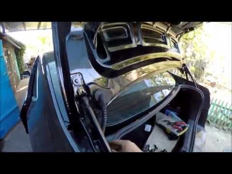 Der Kofferraum des Ford Mondeo 2 öffnet sich nicht