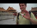 2010-07-07: Taking in architecture at Imperial Palace, Beijing, China