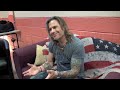 INTERVIEW WITH MIKE TRAMP BY LAURENT KARILA / ROCKNLIVE PRODUCTION