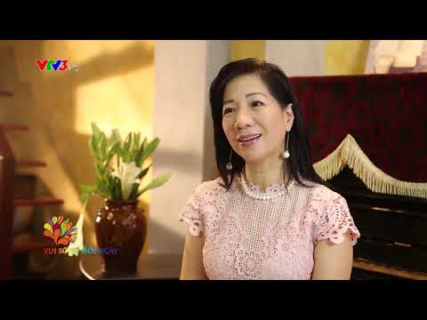 Tháng Tư về