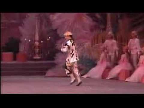 《胡桃鉗》 中國舞曲-茶 Nutcracker Chinese Dance "Tea" - YouTube