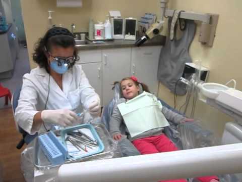5 year old Charlotte's dental checkup