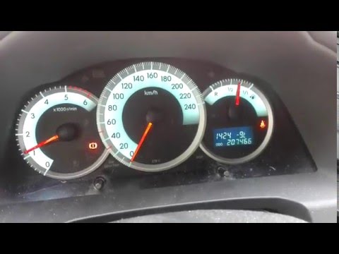 Как уменьшить или увеличить яркость приборной панели на Toyota Corolla Verso