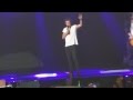 harry coming off stage bc sick? - TEENAGE DIRTBAG - One Direction - 17 October 2013 Melbourne