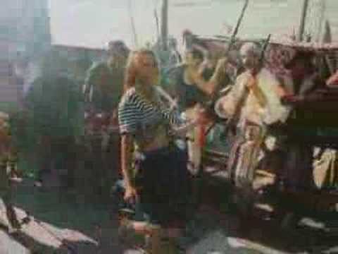 Откровенная Сцена С Ларисой Белогуровой – Остров Погибших Кораблей 1987