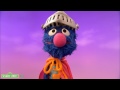 Sesame Street: Grover Flies