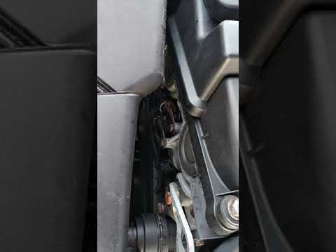 Strange sound under the hood. BMW e46