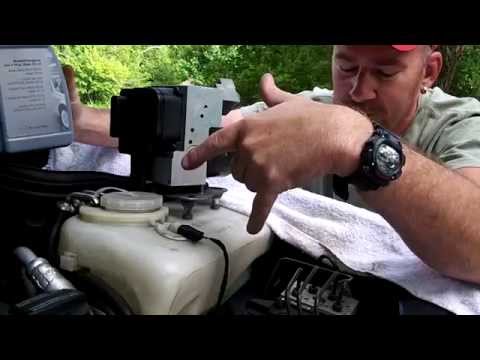 Mercedes ABS pump removal