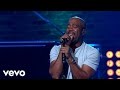 Darius Rucker - Darius Rucker Wagon Wheel on Front And Center live