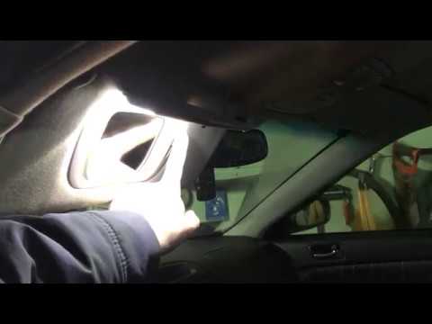 Проверка изменения яркости светодиодной лампы в солнцезащитном козырьке Тойота Камри V30