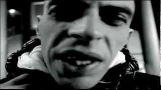 Jeff Le Nerf - Au Bord Du Vide (ft. Sonia Nesrine) Jeff Le Nerf - Au Bord Du Vide (ft. Sonia Nesrine)