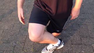 How to apply Kinesiology Tape for IT Band / Runners Knee 