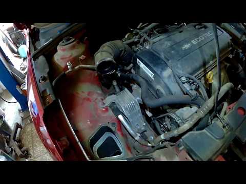 Как снять трубки кондиционера Chevrolet Cruze (Шевроле Круз)