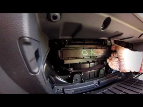 Hyundai Creta (2016): Замена салонного фильтра