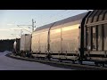 Två godståg i kurvan Green Cargo.
