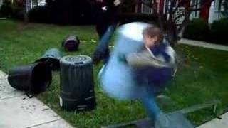 De cara no Caixote Do Lixo