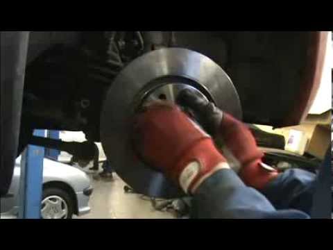 Front disc and pads replacement Peugeot Partner