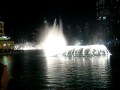 Lo spettacolo delle fontane del Burj Dubai Lake