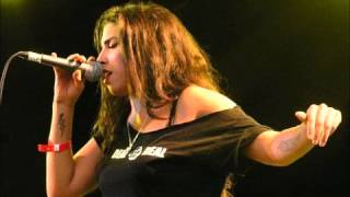 Take The Box Remix live @ Summer Sundae 2004 - Amy Winehouse