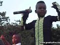 Concert dédicace du jeune artiste guinéen Balla Moussa au jardin du 2 Octobre.