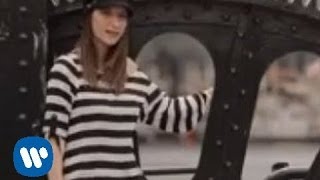Laura Pausini - Bastava (videoclip)