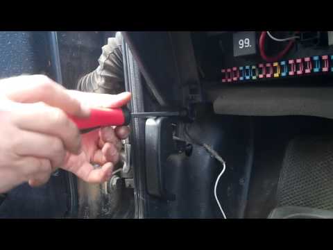 Emplacement chez SEAT Ibiza fusible ventilateur poêle