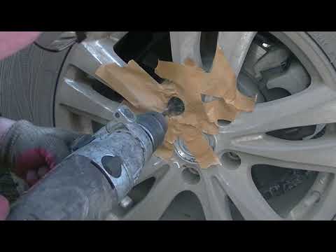 Как открутить гайку на шпильке колеса Wheel stud replacement BMW X6. Better than official, do it yourself!
