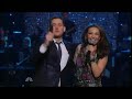 Michael Buble ft Thalia - Mis Deseos / Feliz Navidad (NBC - A Michael Bublé Christmas)
