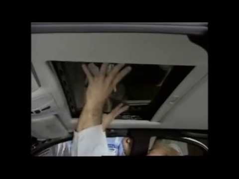 Как снять стекло люка на Mercedes-Benz W210