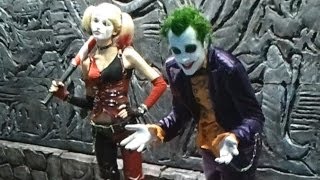 Joker and Harley Quinn Cosplay (Igromir 2011) Видео косплей