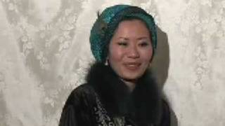 Japanese Buddhist Woman Converted to Islam