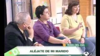Jose se anamoró de Carolina, la hija de su anterior ex-pareja.320 Jose se anamoró de Carolina, la hija de su anterior ex-pareja.320