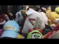 Man vs. Claw: Angry Bird Mission