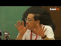 林冠英斥责马华民政输不起 关闭服务中心不如关闭政党