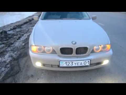 BMW E39 Новый аппарат замена сальника снимали коробку...