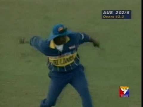 Video of Highlights of Sri Lanka's amazing cricket world cup win in 1996 