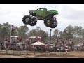 Redneck Yacht Club Mud Park, Truck Races. Part 1 1 739 223 vues