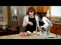 Red Velvet Cupcakes Recipe Demonstration - Joyofbaking.com
