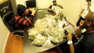 Nu Jerzey Devil - Kush Burners (ft. Craze Colon & Street Kash) Nu Jerzey Devil - Kush Burners (ft. Craze Colon & Street Kash)