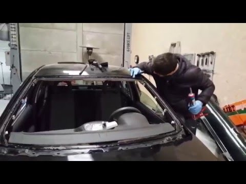 Как правильно заменить лобовое стекло Comment changer le pare-brise KIA Sportage. Réparez votre voiture!