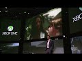 Xbox One Multitasking Demonstration