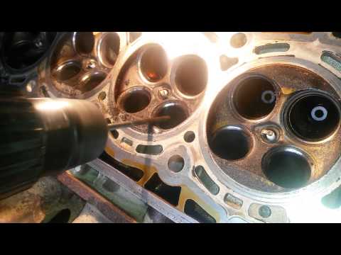 Cleaning the exhaust air ducts. Чистка воздушных каналов ГБЦ RFN (EW10J4) Secondary Air injection