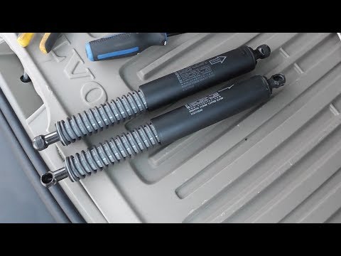 Замена амортизаторов крышки багажника на VOLVO XC70 V70. Замена и регулировка резиновых упоров двери