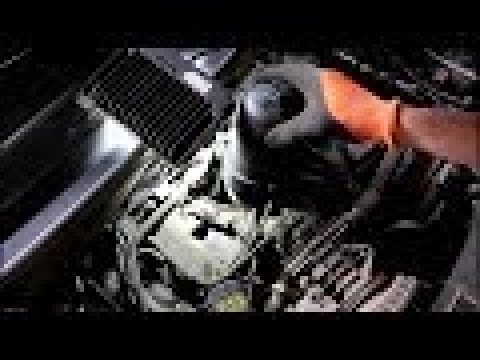 Замена масла и фильтров в двигателе на Land Rover Discovery 4 Ленд Ровер Дискавери 4 2011 года