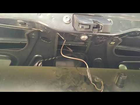 Réparation de la lumière du coffre Skoda Octavia A5 FL 2012g