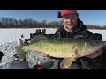 Ridiculous Flasher Jig Walleye - Uncut Angling - Dec. 23, 2012