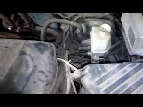 Замена тормозной жидкости Киа Церато(KIA Cerato 2007)